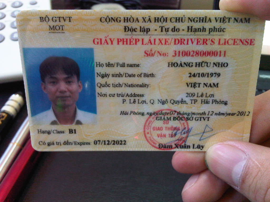 Giấy phép lái xe b1