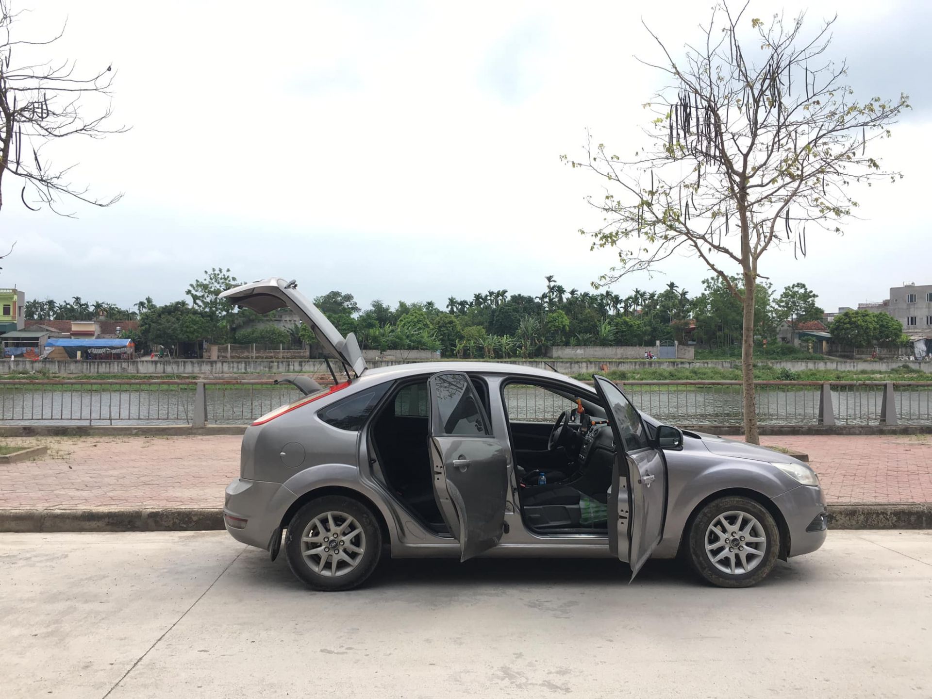 Chiếc xe Ford Focus 2007 là chiếc xe lần đầu tôi mua