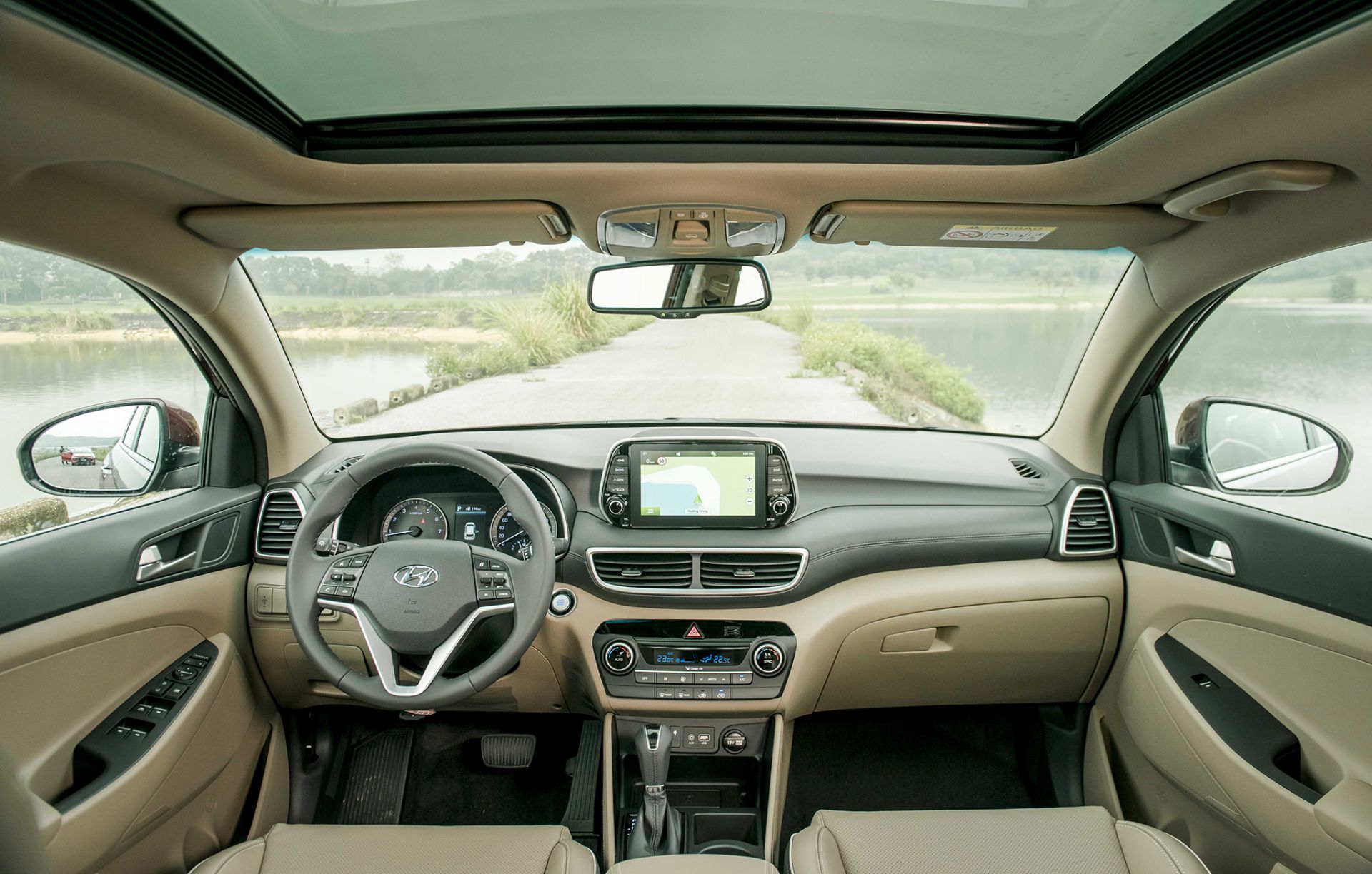 Hàng ghế trước của xe Hyundai Tucson 2019