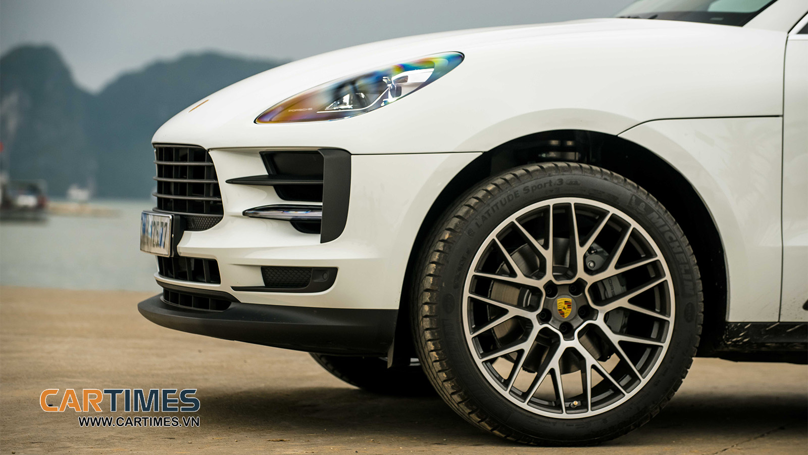 Porsche Macan S