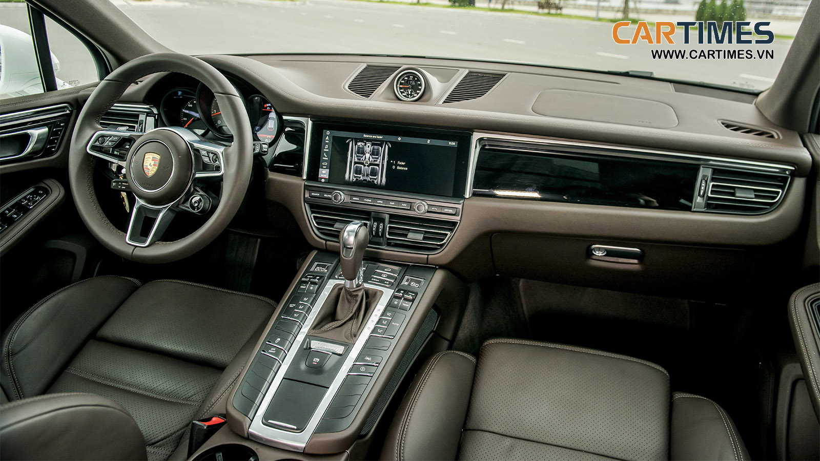 Nội thất xe Porsche Macan S