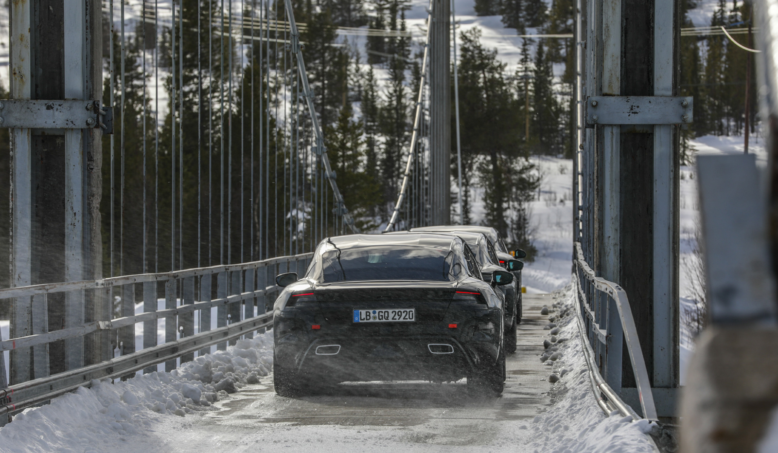 Porsche Taycan trong các bài kiểm tra về độ bền ở Scandinavia