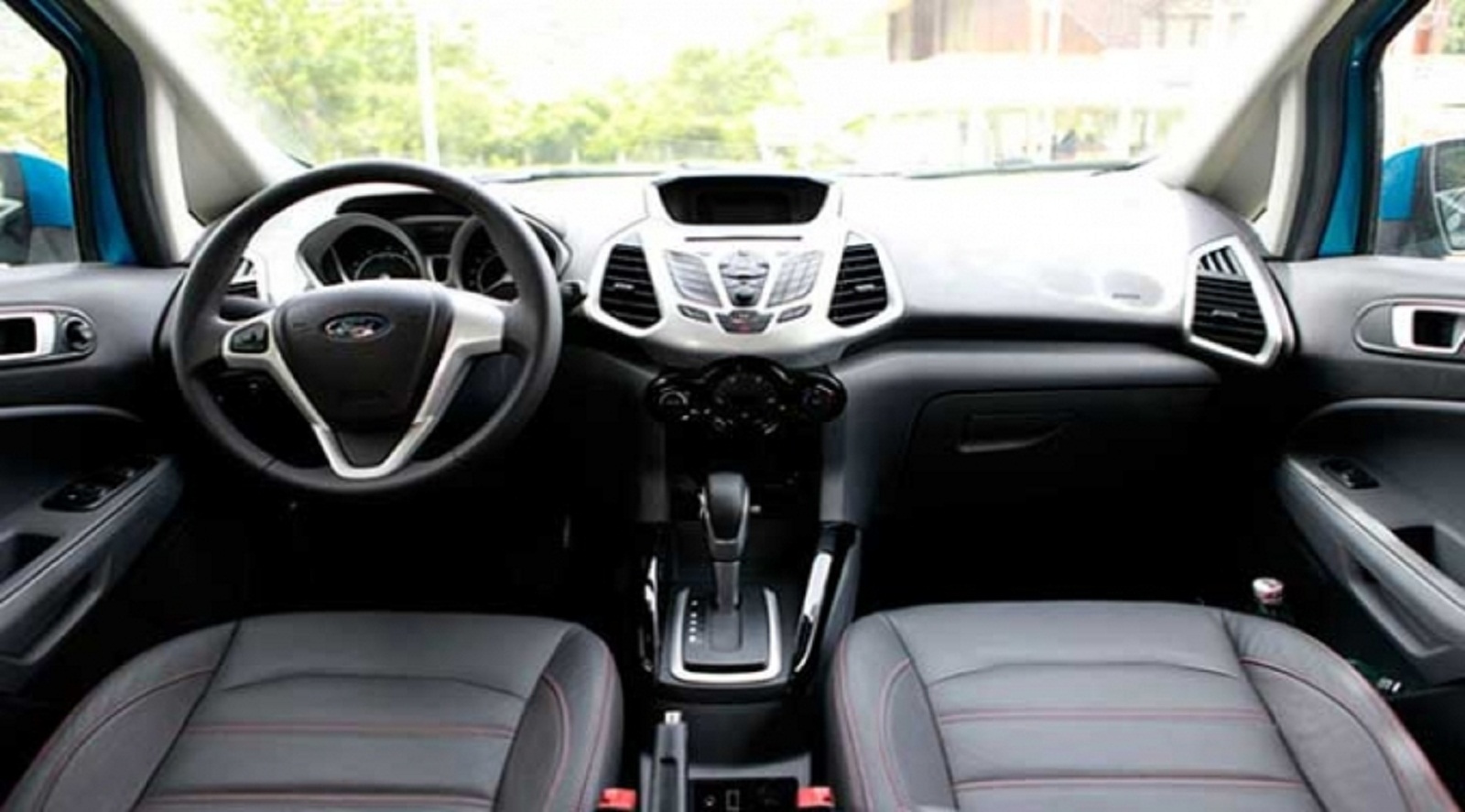 Zoăng kính lái và kính cửa sổ