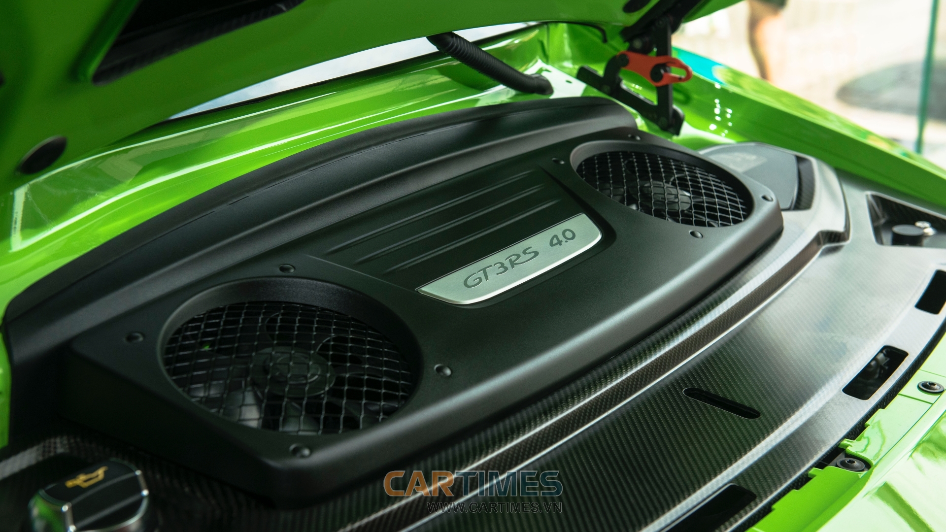 Động cơ xe Porsche 911 GT3 RS