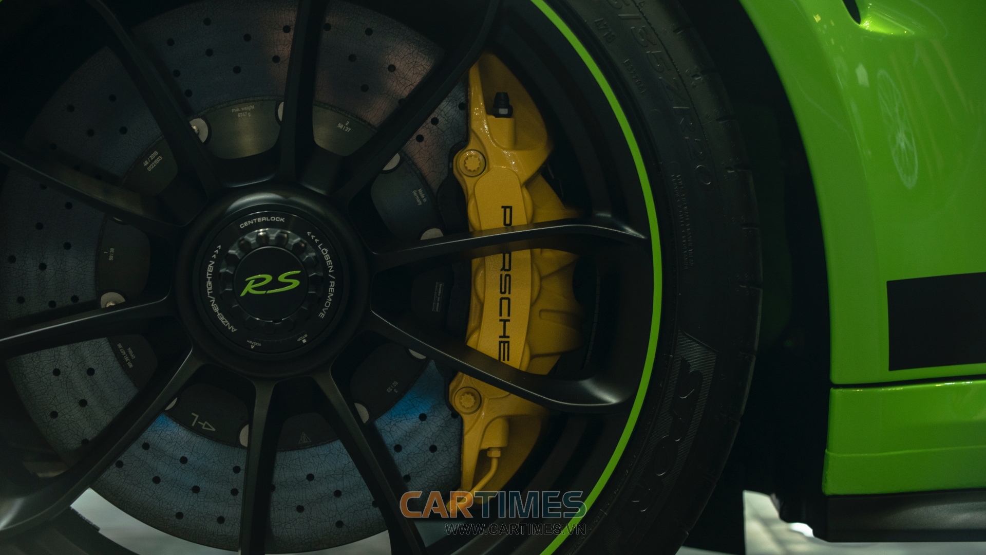 Hệ thống phanh của xe Porsche 911 GT3 RS