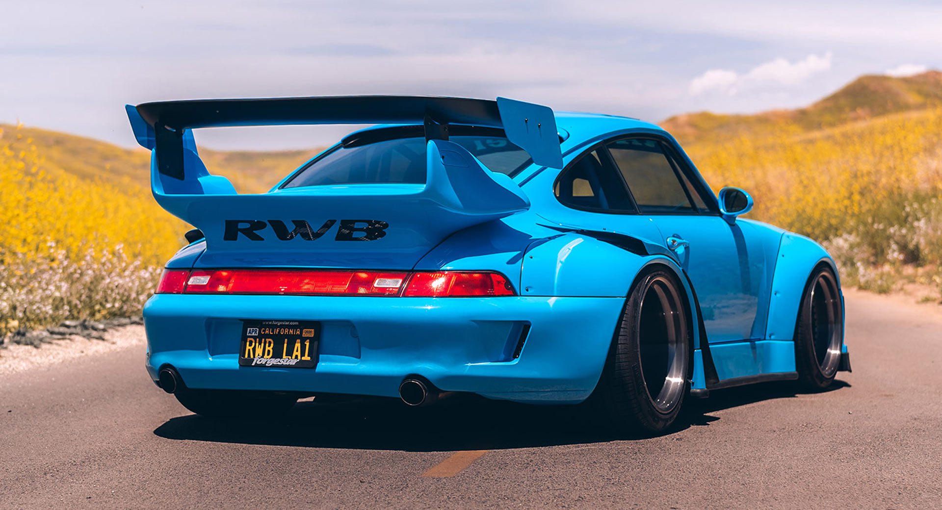 Thiết kế đuôi xe Porsche 911 RWB