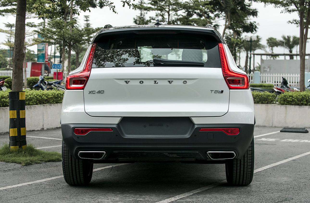 Thiết kế đuôi xe Volvo XC40