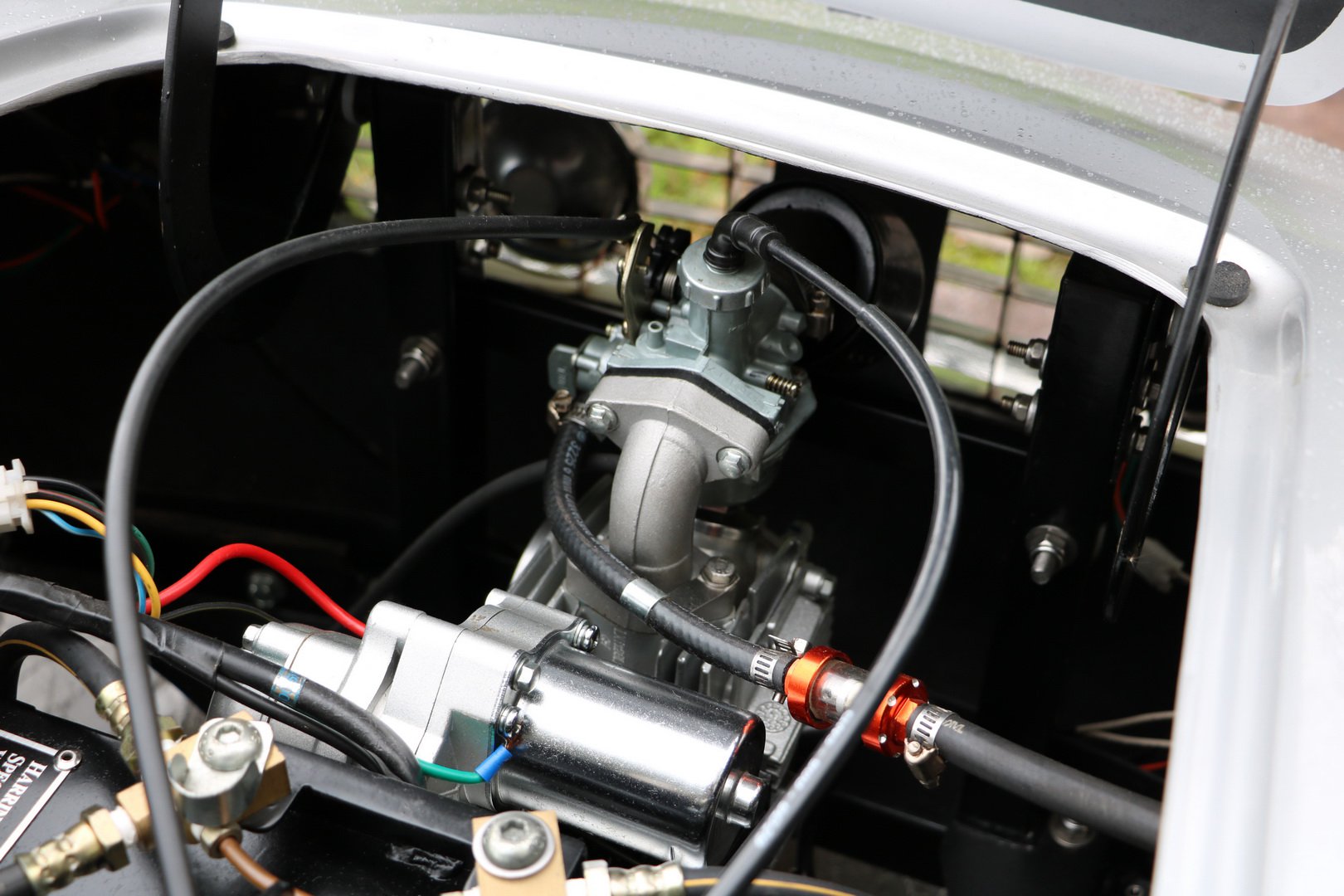 Thiết kế động cơ xe Pedal California Spider Junior