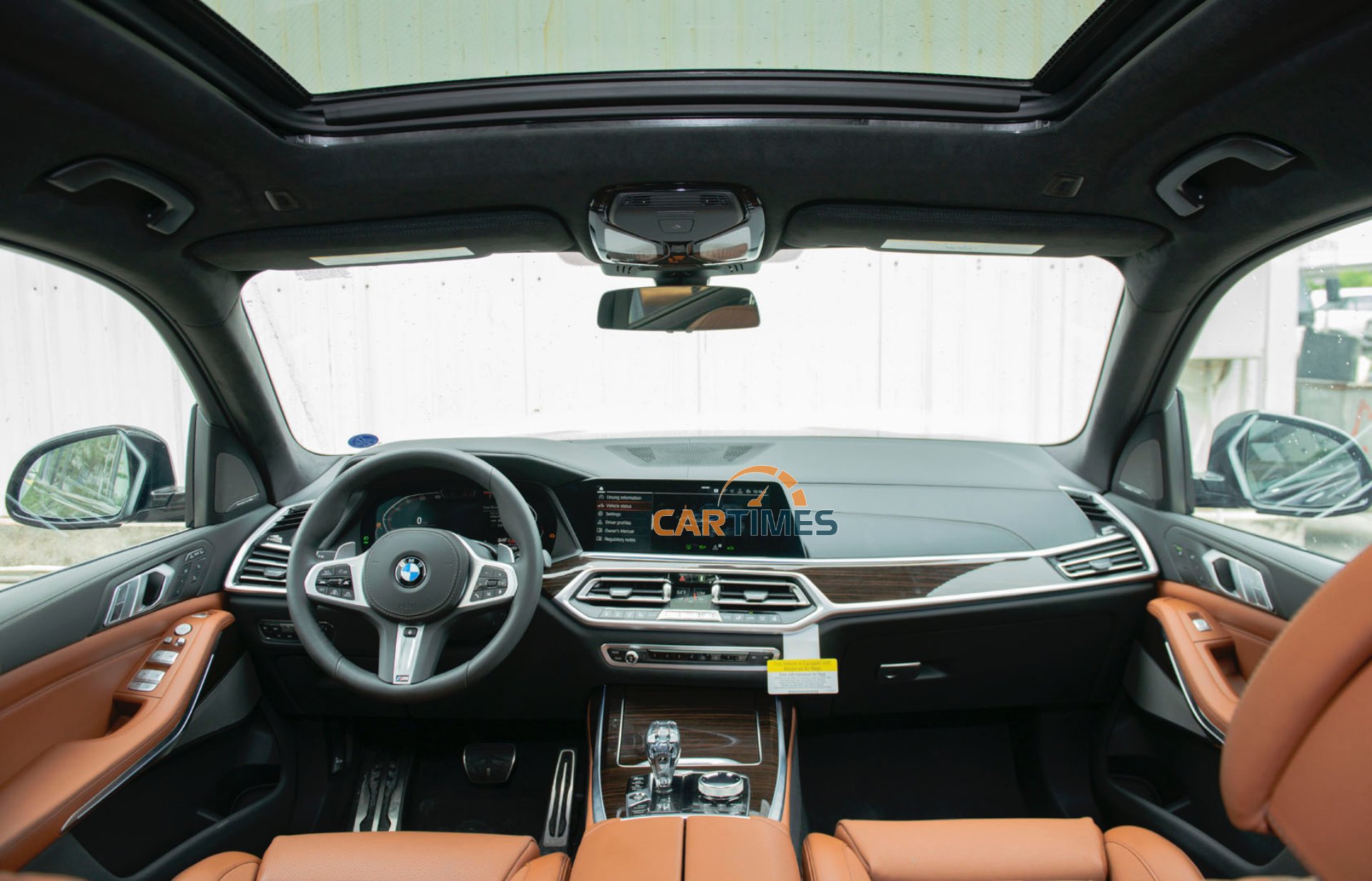 Nội thất hàng ghế trước xe BMW X7