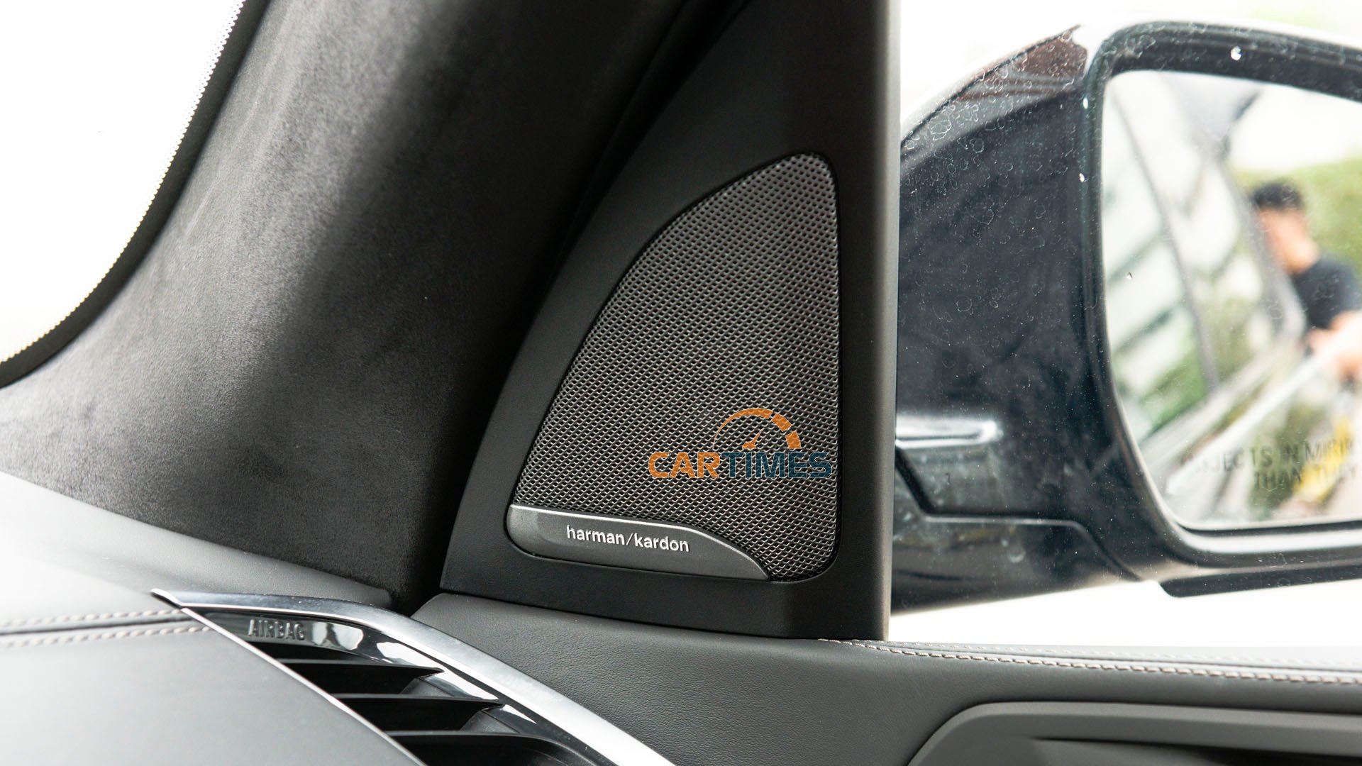 Xe trang bị loa Harman Kardon