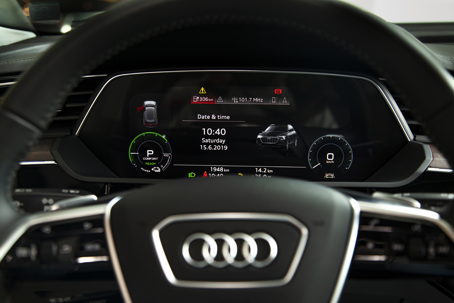 Nội thất xe Audi e-tron 