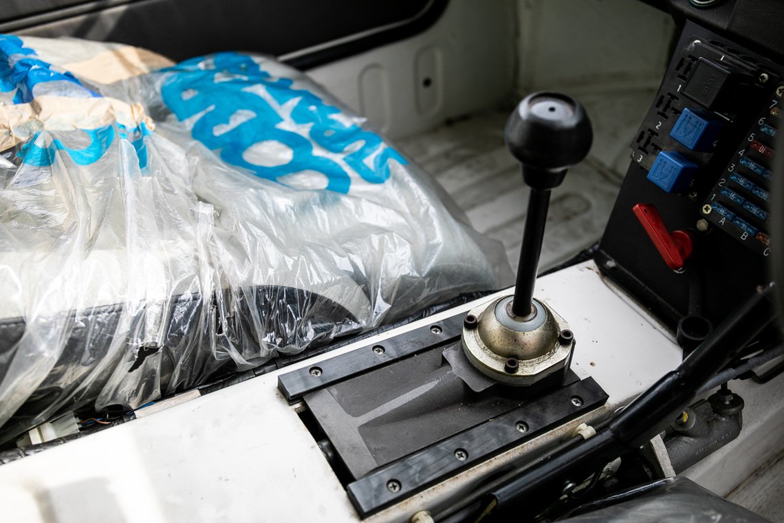 Cần số xe MG Metro 6R4
