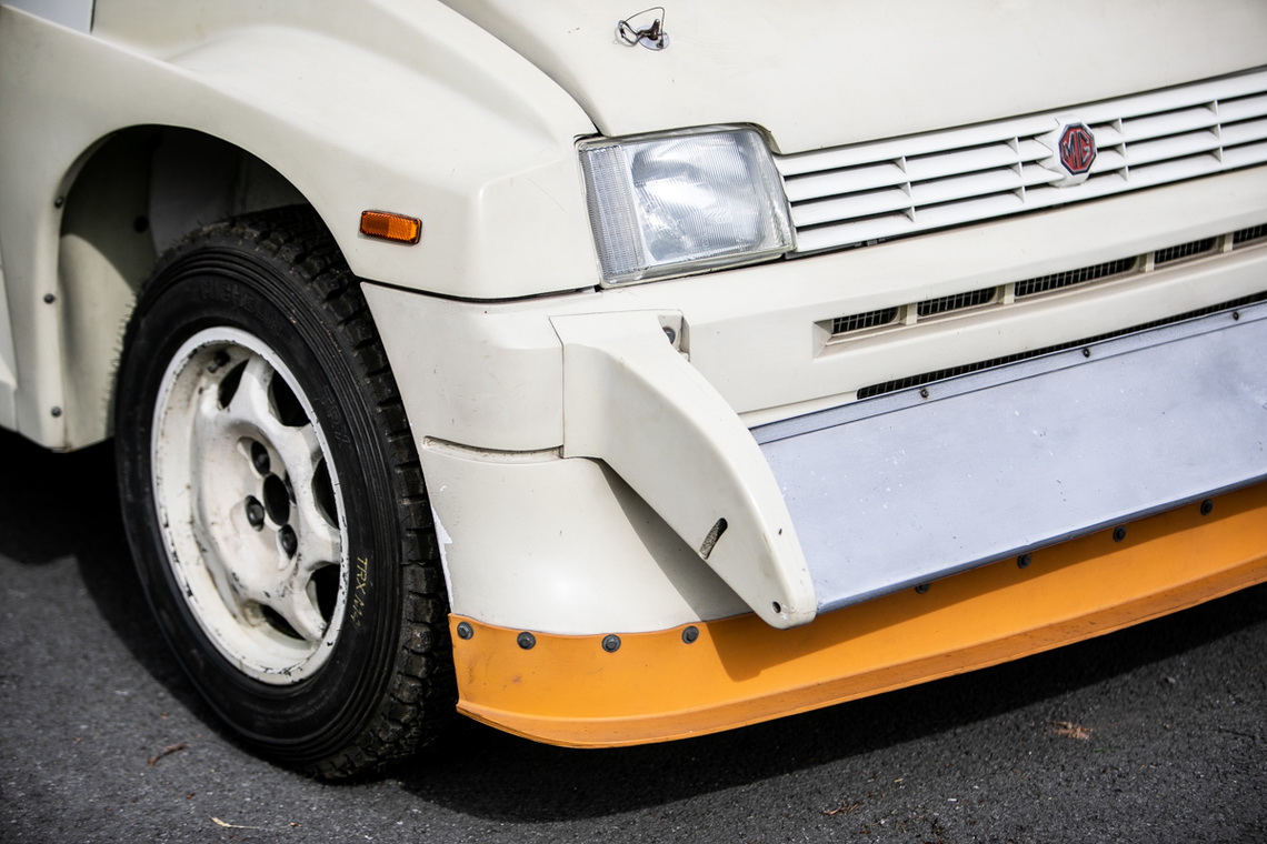 Cản trước của xe MG Metro 6R4