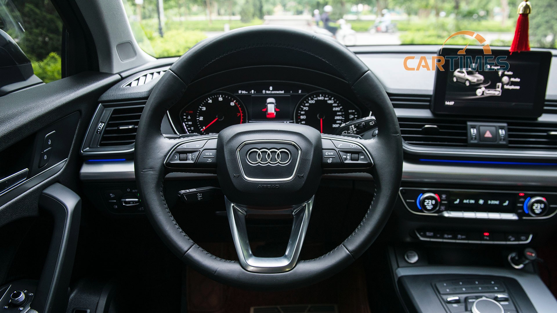 Vị trí người lái trên Audi Q5 2017