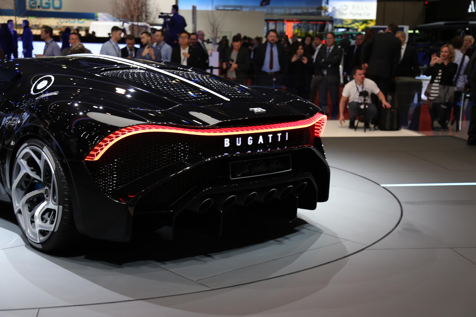 Bugatti không chiều lòng khách hàng như nhiều hãng xe khác
