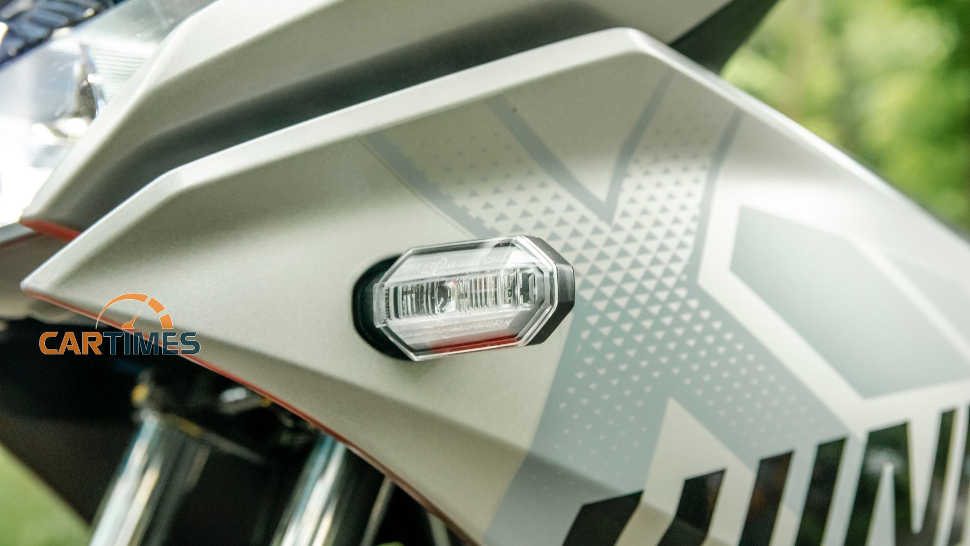 Thiết kế đèn xi nhan xe Honda Winner X