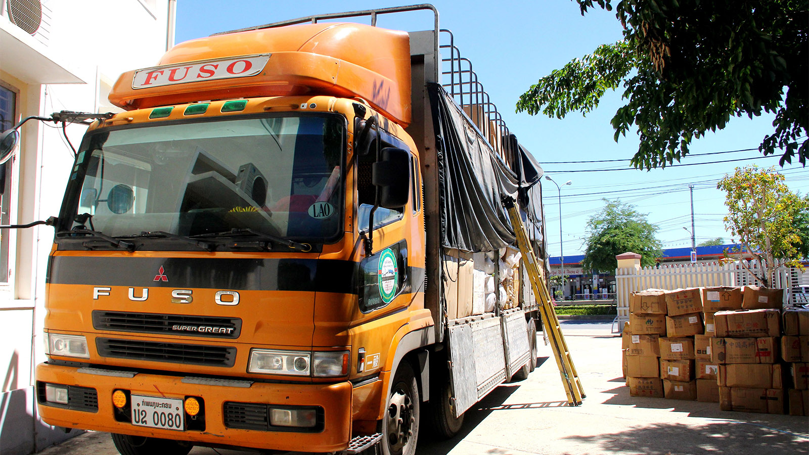 Xe biển Lào