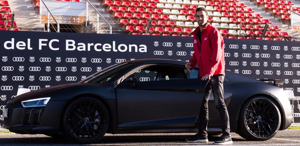 Audi R8 V10 plus là mẫu xe đắt nhất trong dàn xe của các cầu thủ Barca