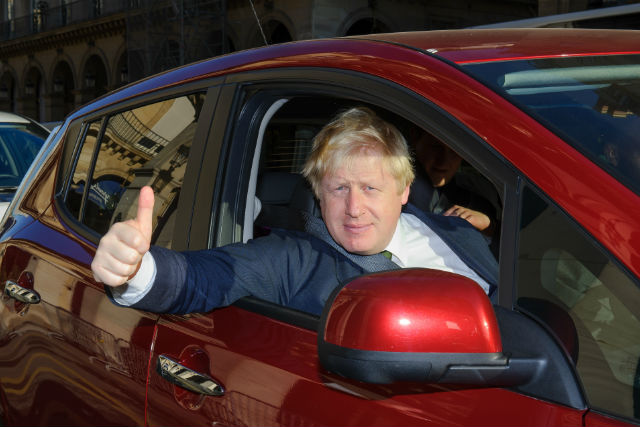 Ông Boris Johnson không được đánh giá cao khi còn làm phóng viên về xe 