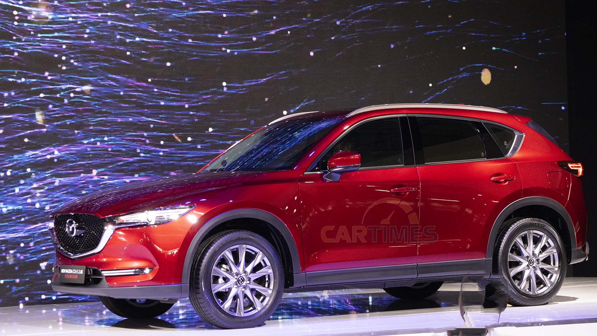 Mazda CX-5 2019 ra mắt với phiên bản mới Signatal