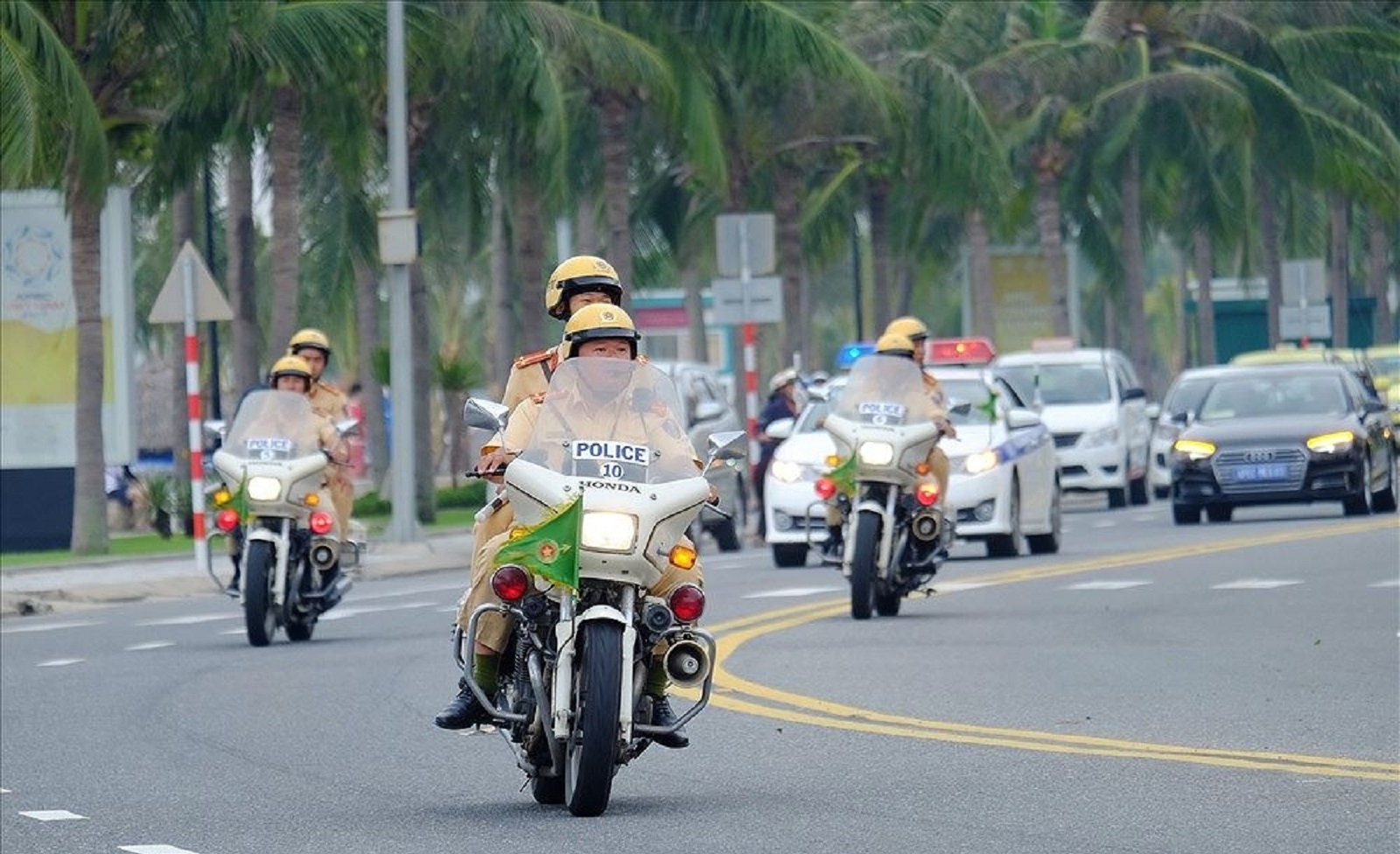 cản trở xe ưu tiên bị xử phạt thế nào