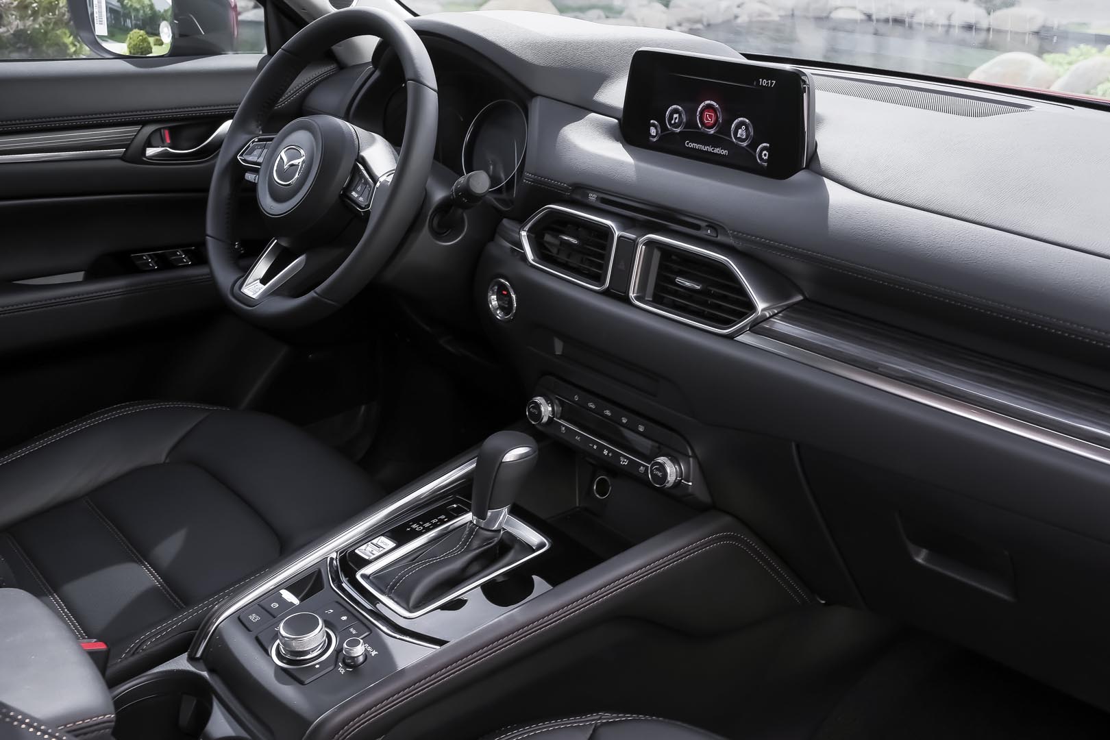 Hệ thống làm mát ghế lần đầu tiên được trang bị trên phiên bản cao cấp nhất của Mazda CX-5 2019