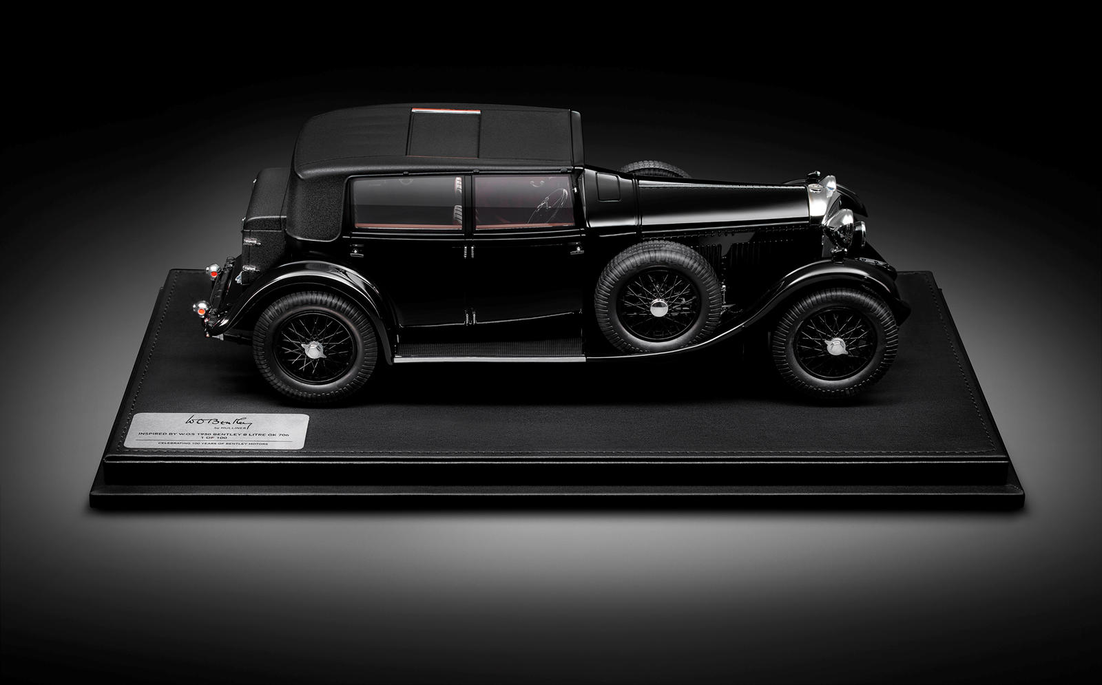 Mô hình xe 1930 8 Liter