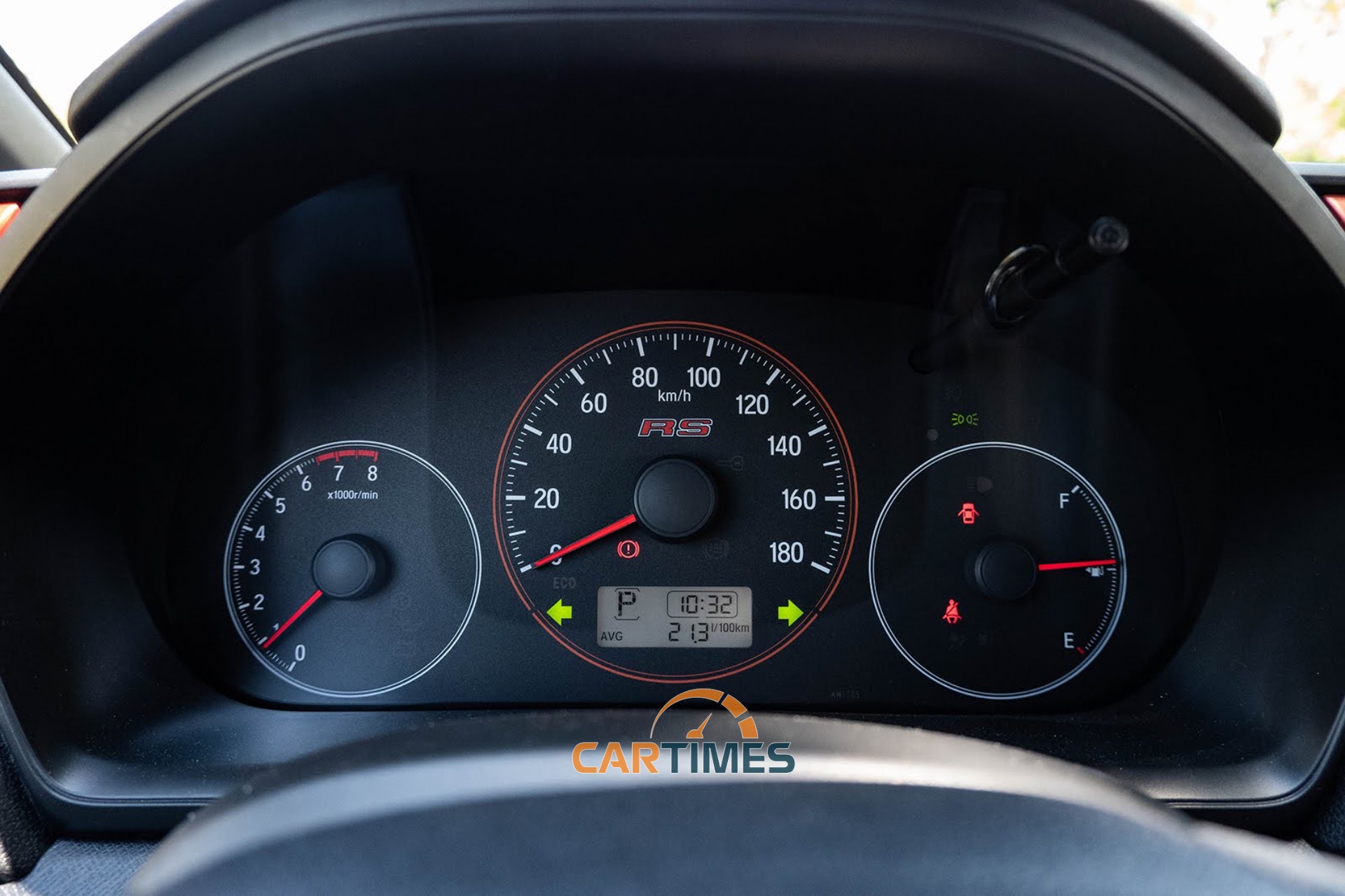 Đồng hồ hiển thị trên Honda Brio