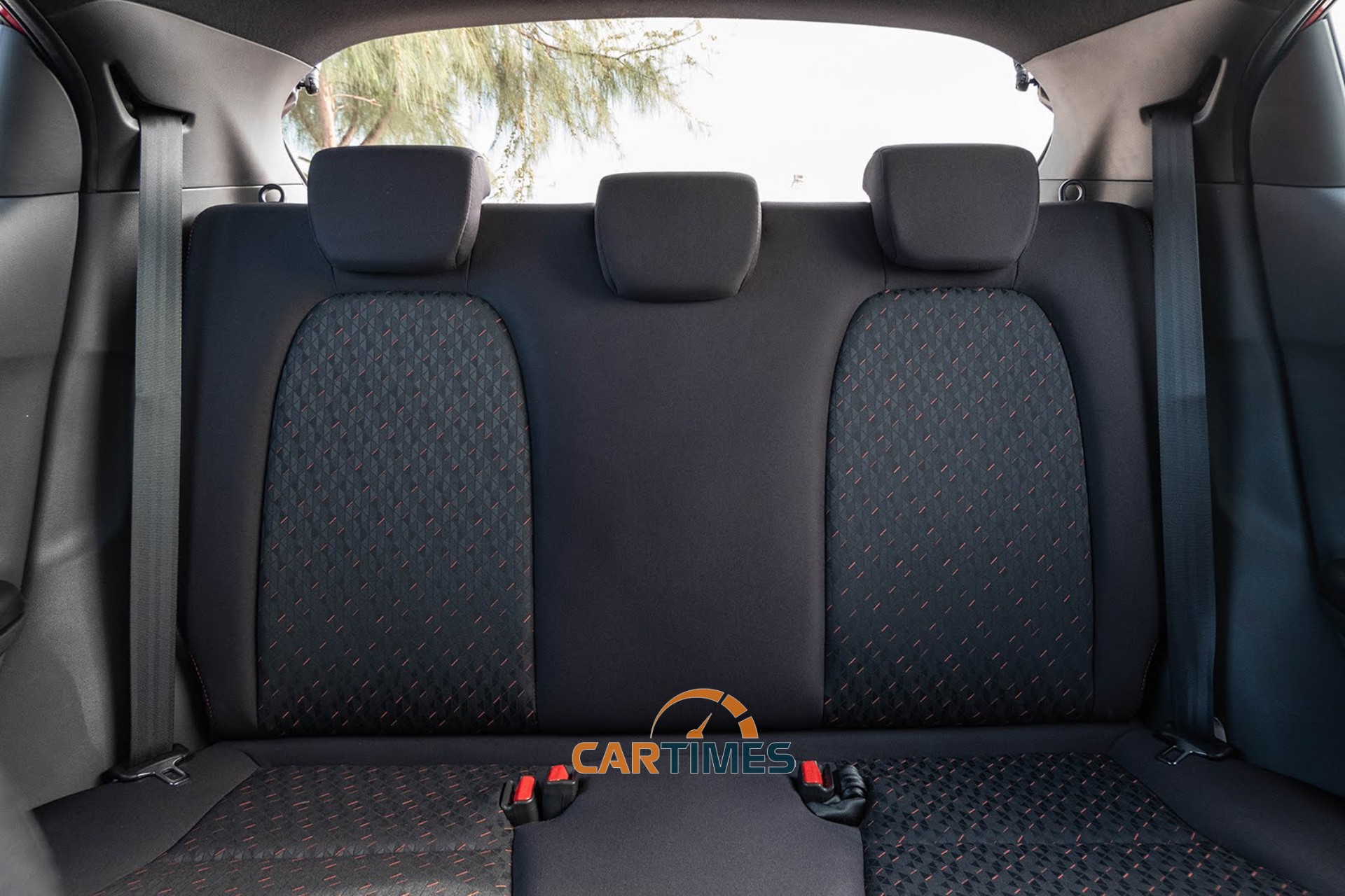 Hàng ghế thứ 2 trên xe Honda Brio