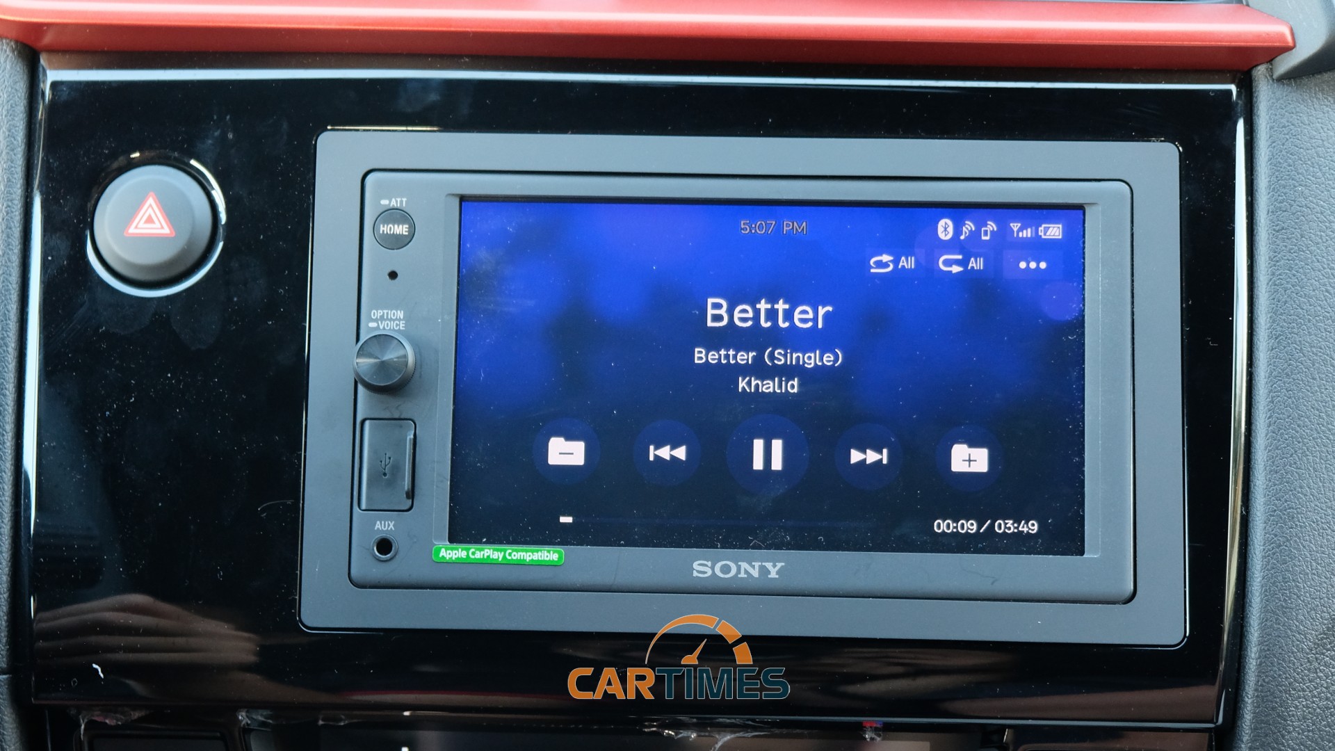 Màn hình giải trí kết nối Apple CarPlay, Bluetooth của Sony