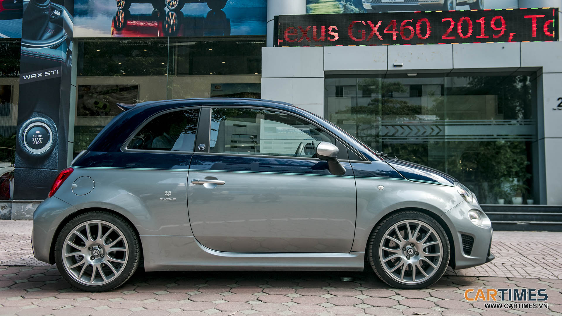 Thiết kế thân xe Fiat 500 Abarth 695 Rivale