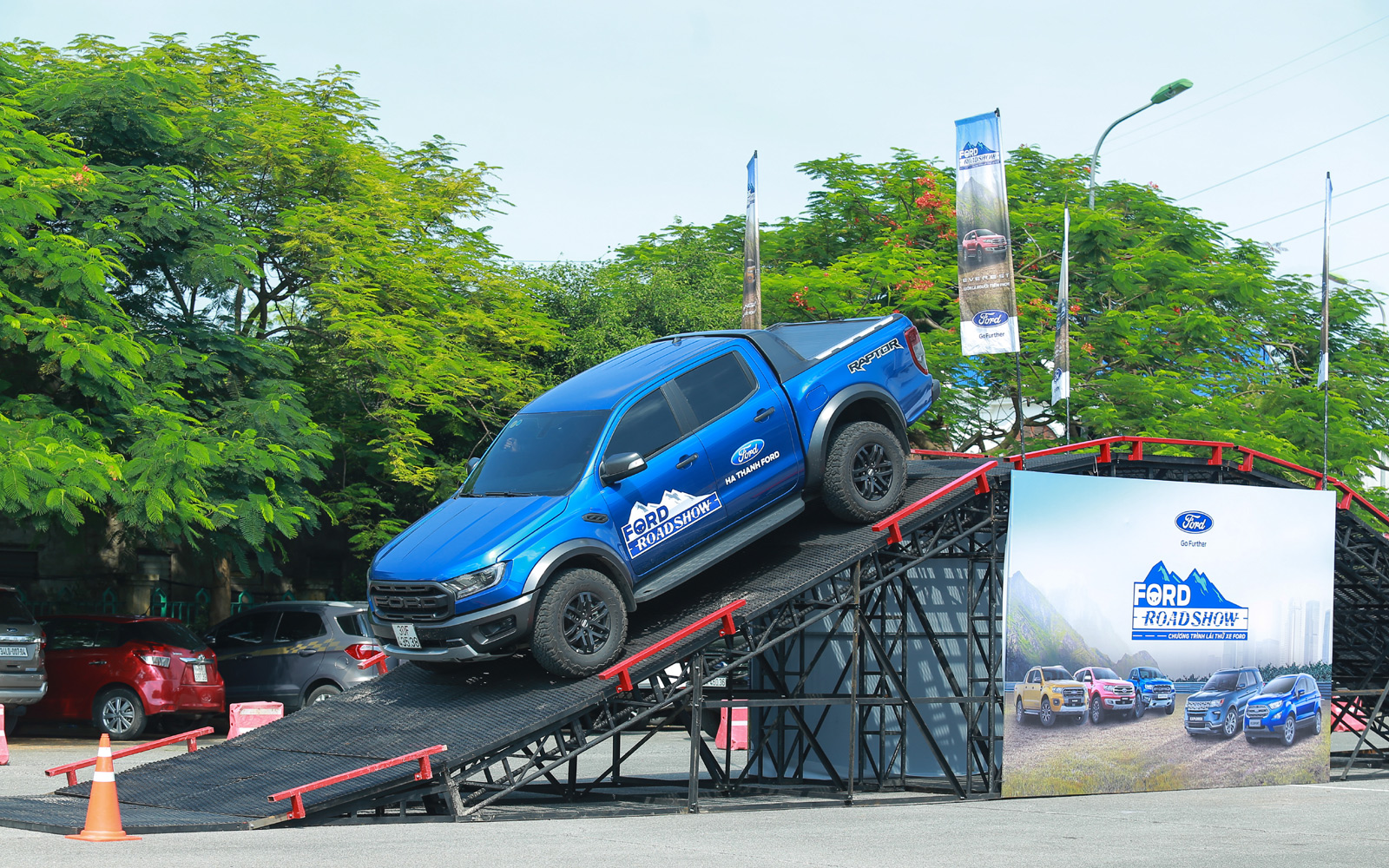 Chương trình lái thử và trải nghiệm xe Ford được tổ chức lần lượt trên 19 tỉnh thành