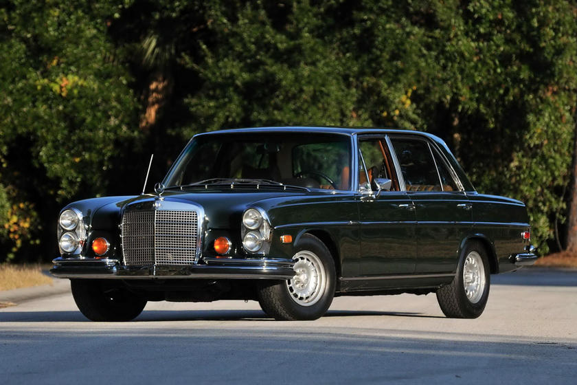 Xe Mercedes-Benz 300 SEL 6.3