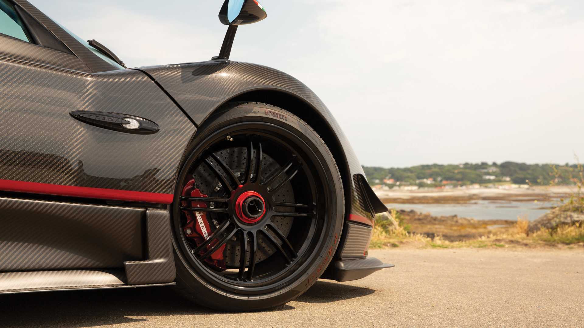 Thiết kế la zăng Pagani Zonda Aether