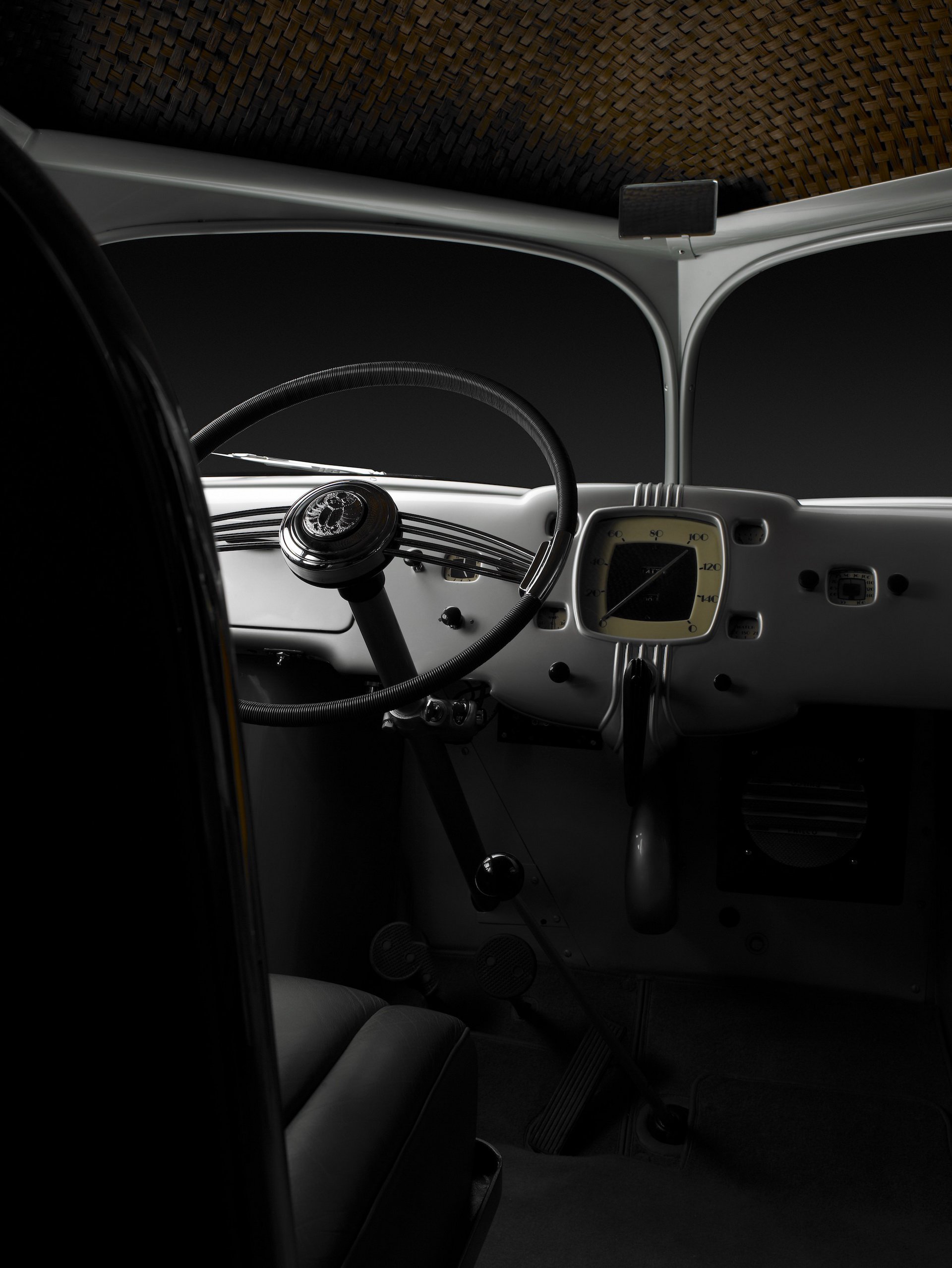 Cabin xe Stout Scarab