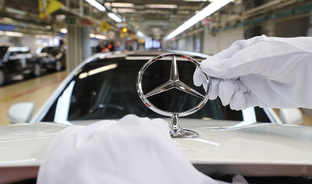 Mercedes-Benz triệu hồi xe do lỗi bộ xúc tác khí thải