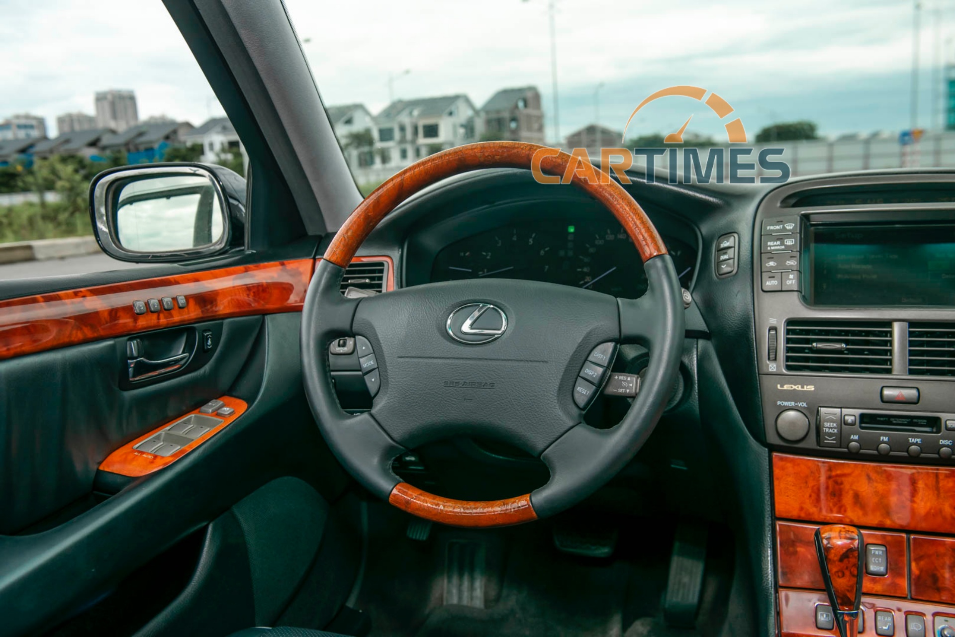 Vô lăng xe Lexus LS430 2006