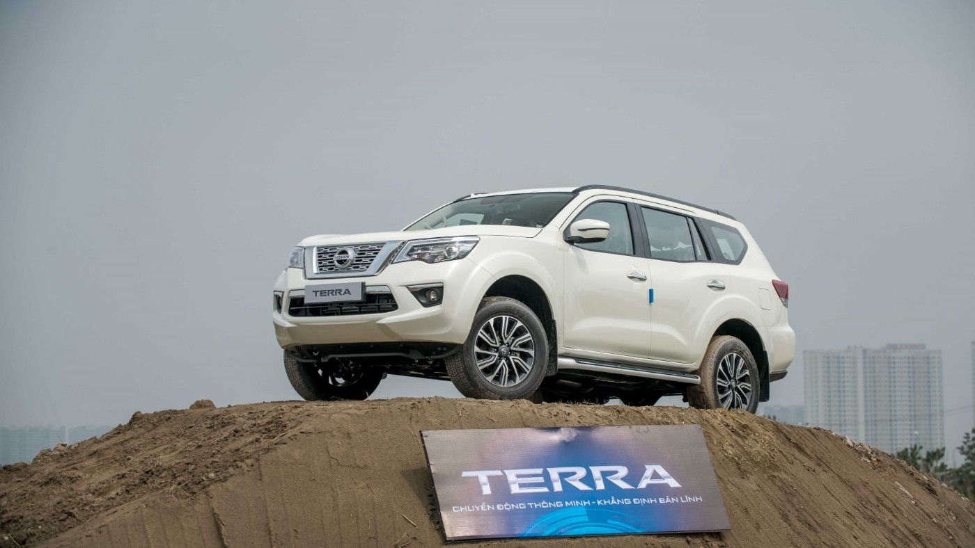 Nissan Terra tăng khuyến mãi so với các tháng trước