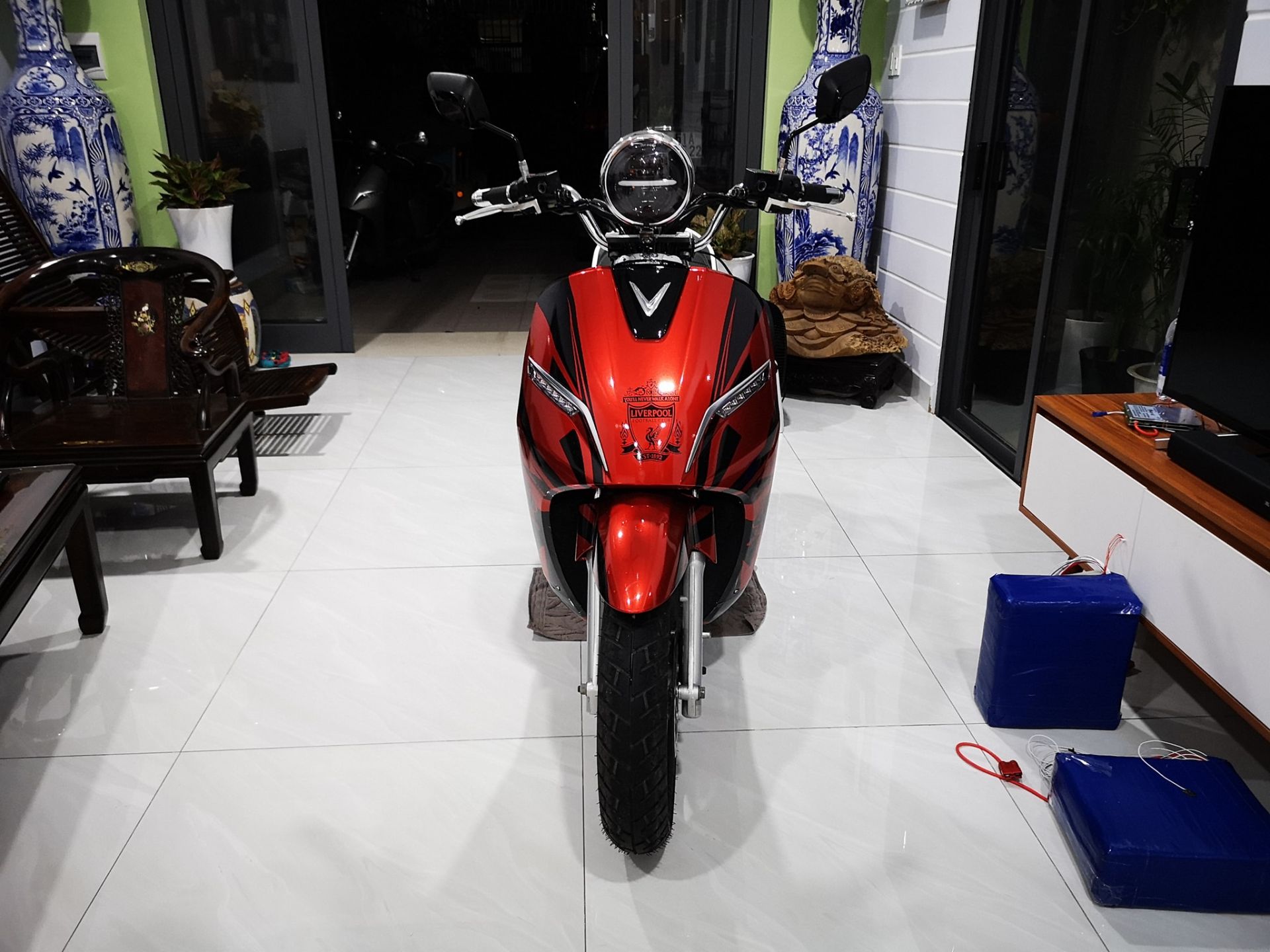 Thiết kế đầu xe VinFast Klara độ