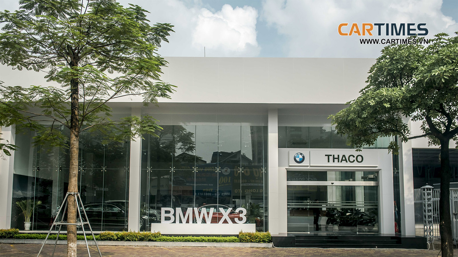 Showroom BMW Lê Văn Lương