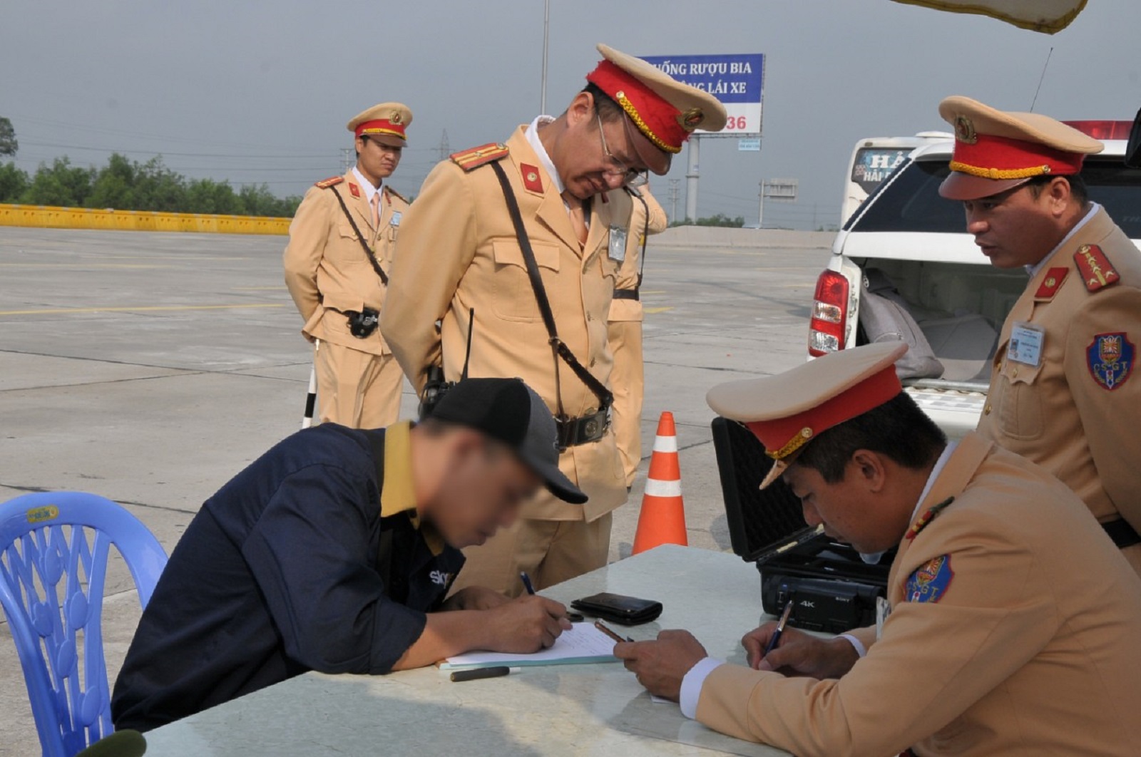 xử lý khi bị mất giấy phép lái xe