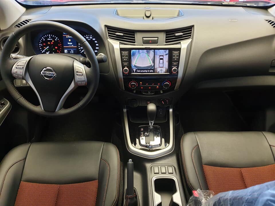 Cabin xe Nissan Navara Premium Z