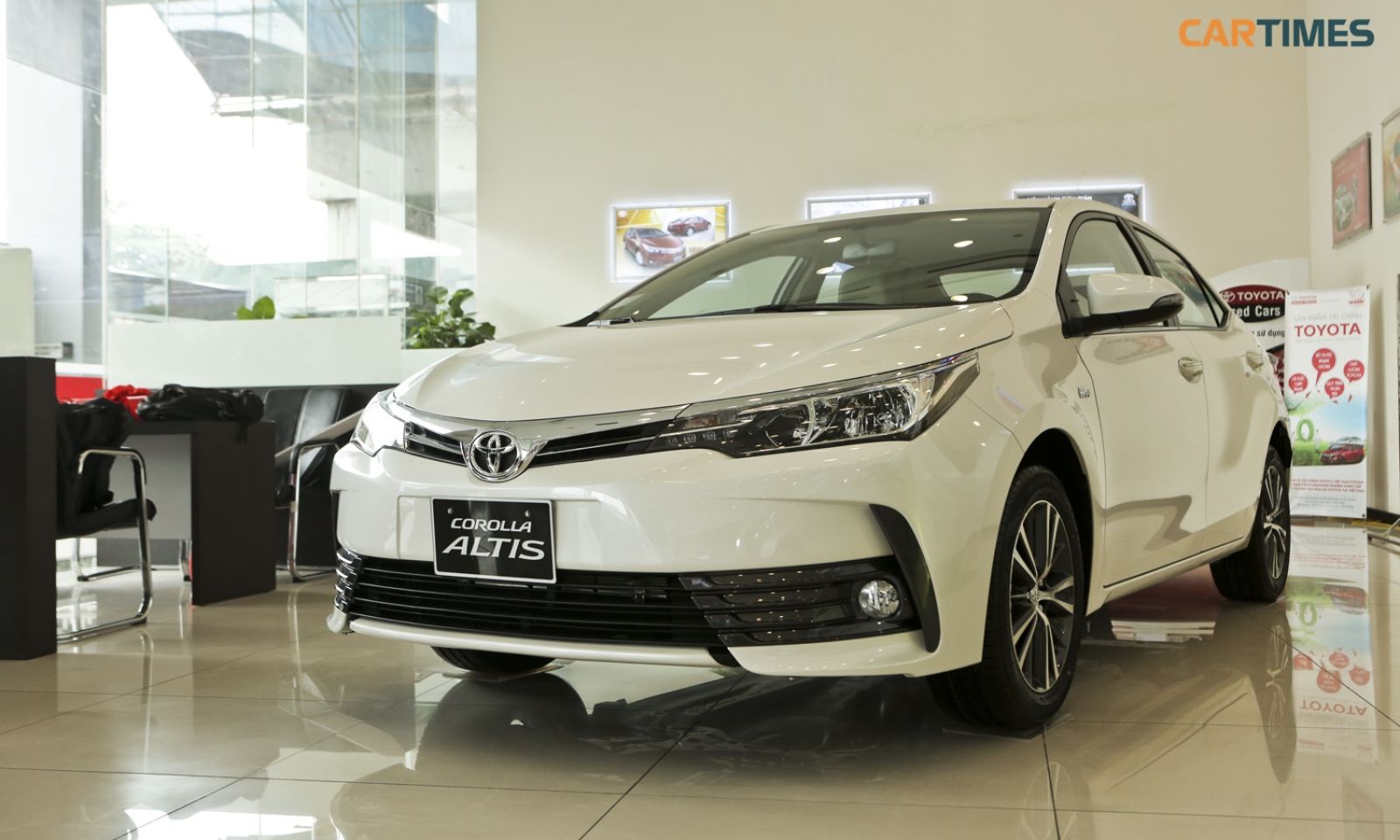 Toyota Corolla Altis đang được giảm giá mạnh 