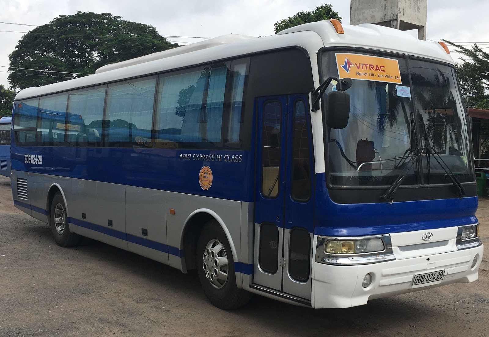 Điều kiện kinh doanh vận tải khách du lịch