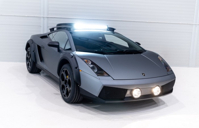 Lamborghini Gallardo có thể vượt địa hình