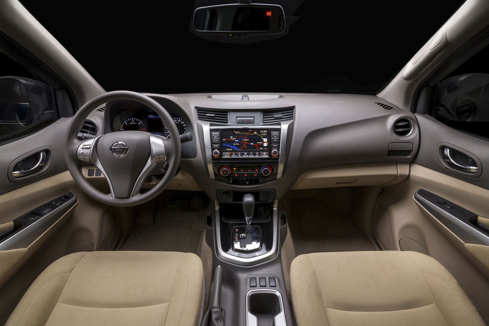 Cabin xe Nissan Navara EL Premium Z
