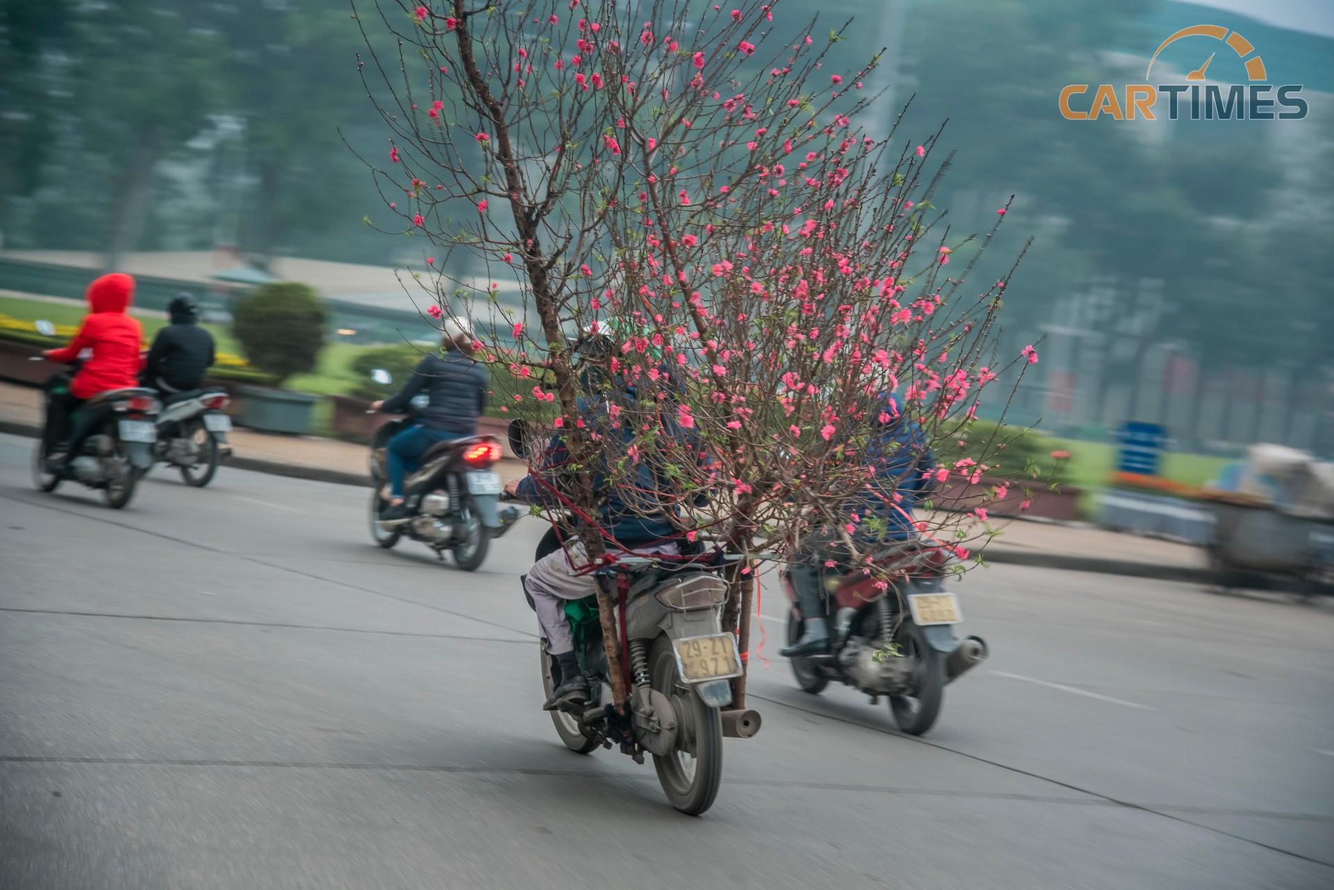 Nhiều bác tài xe lái xe "hơi nhanh"