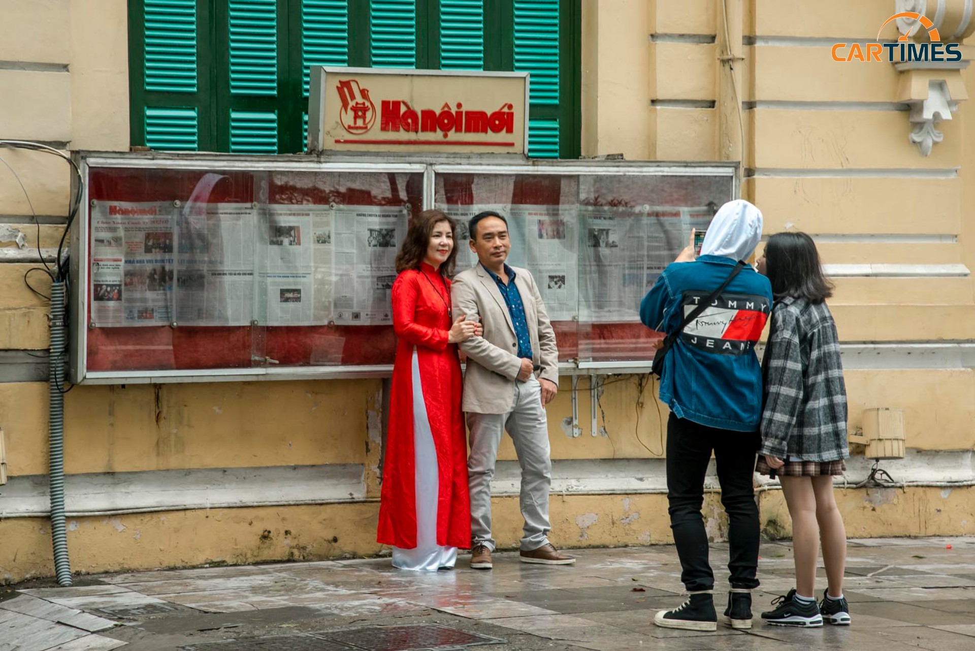 Điểm tự sướng "thần thánh" tại Hồ Hoàn Kiếm