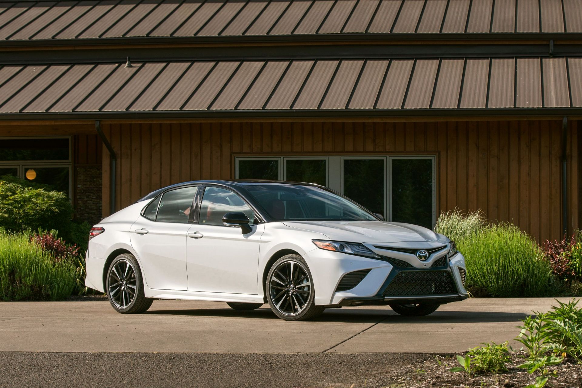 Toyota Camry 2020