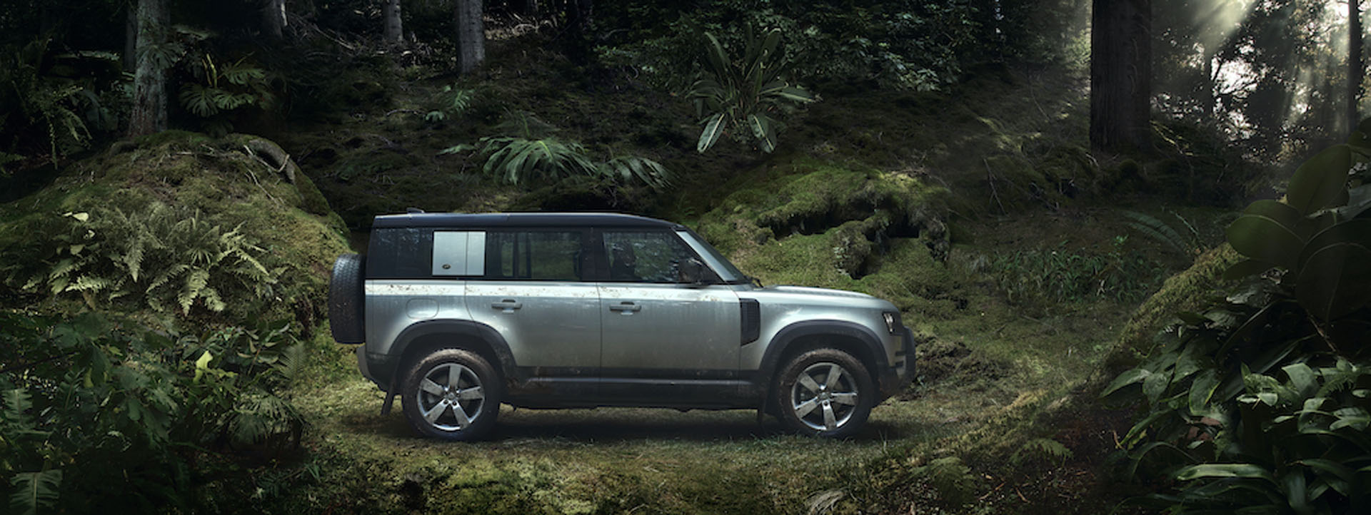 Land Rover Defender mới tại thị trường Việt Nam có 4 phiên bản tuỳ chọn